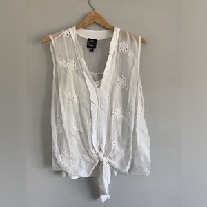 Le Marais Sleeveless Blouse